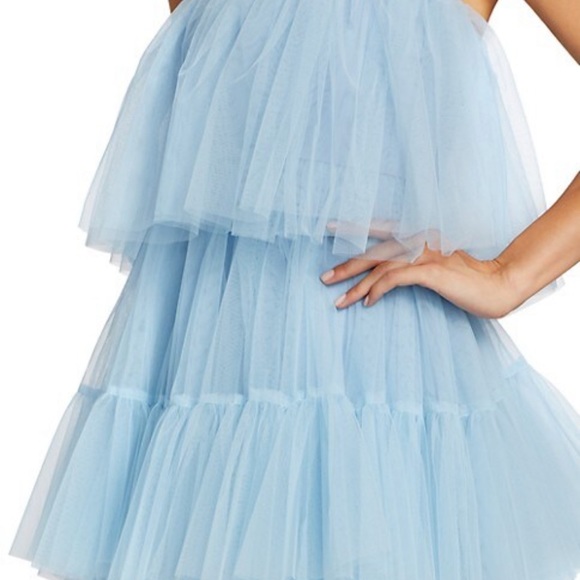 Cinq à Sept Kiara Tiered High-Low Dress size 0 prom dress special occasion NWT - Picture 4 of 9